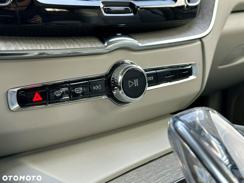 Volvo XC 60 D5 AWD Inscription - 29