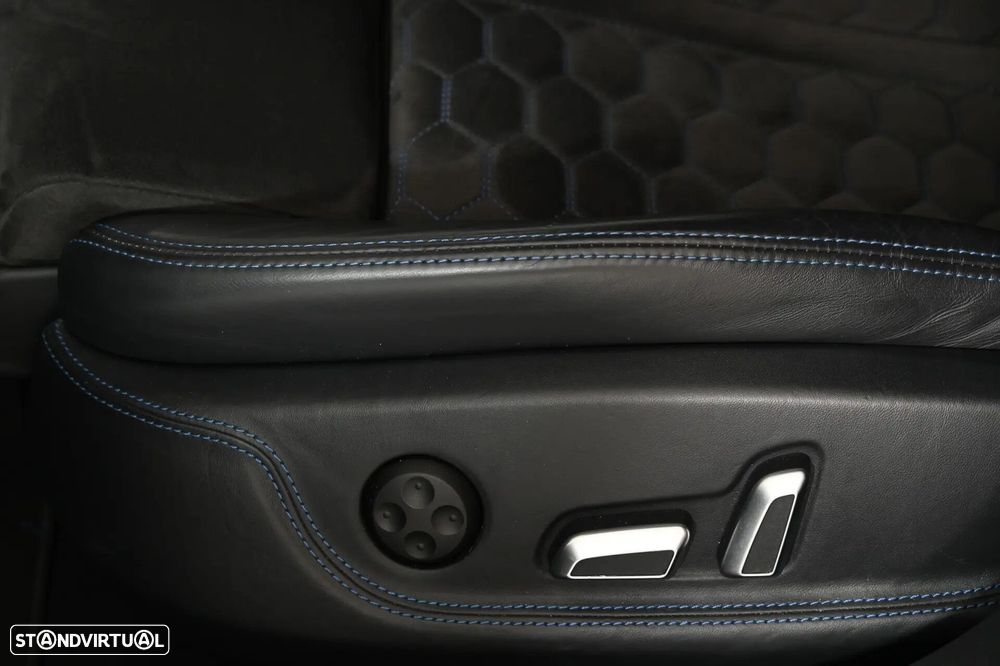 Audi RS6 Avant 4.0 TFSi Plus quattro Tiptronic - 29