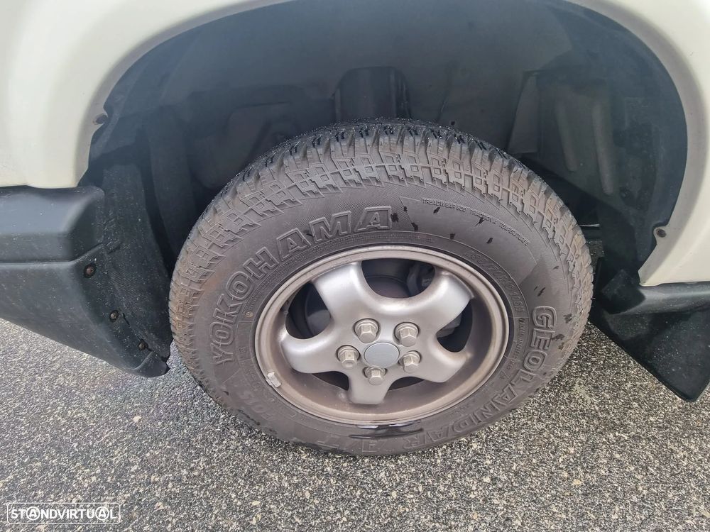 Land Rover Discovery 2.5 TD5 - 11