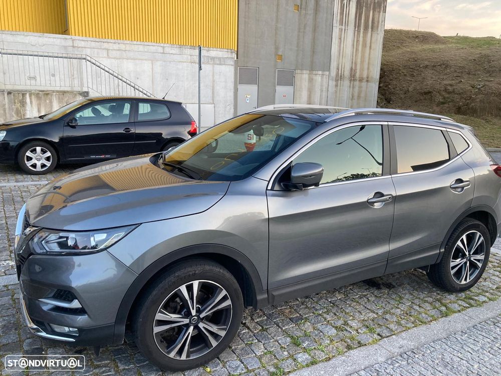 Nissan Qashqai 1.3 DIG-T N-Connecta - 2