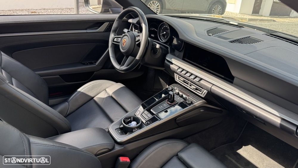 Porsche 911 (992) Carrera PDK - 16