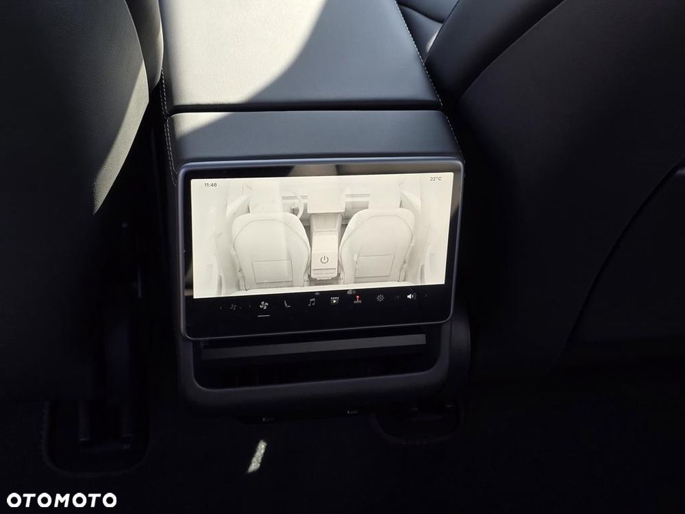 Tesla Model 3 Long Range AWD - 12