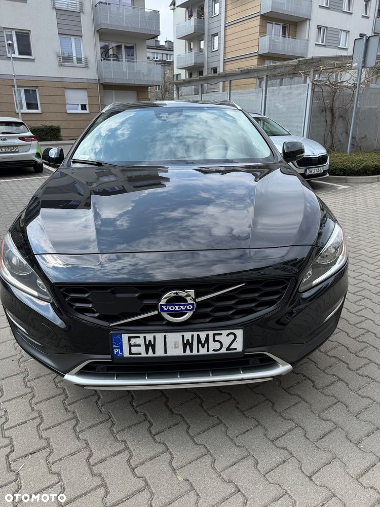 Volvo V60 Cross Country - 2