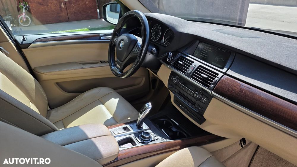 BMW X5 - 12