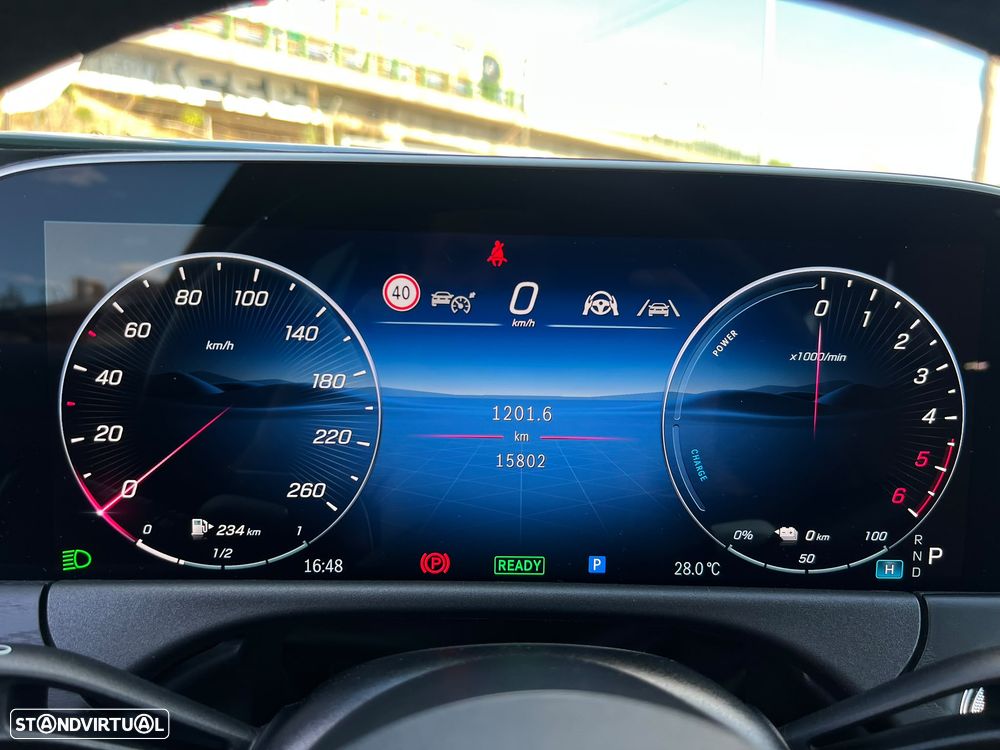 Mercedes-Benz E 300 e Station - 14