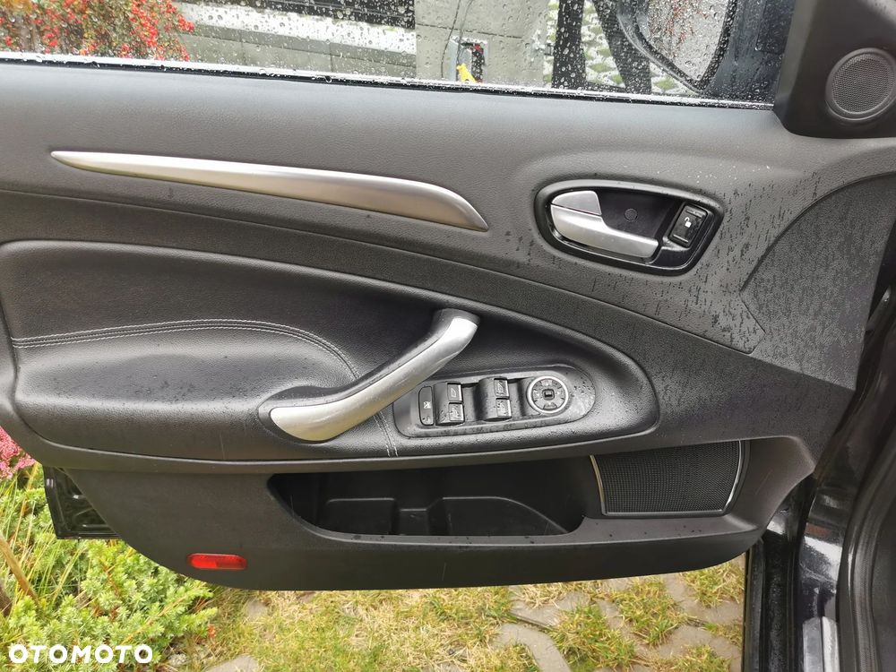 Ford Mondeo Turnier 2.2 TDCi Titanium - 10