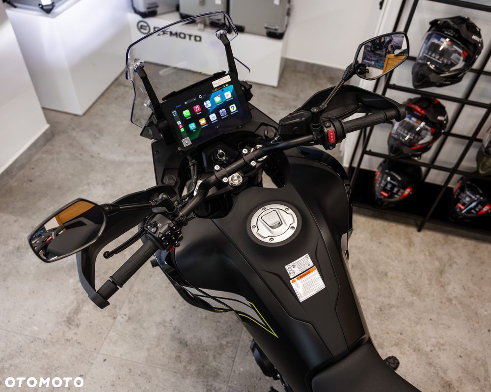 CFMoto MT - 8