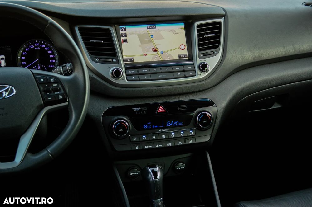 Hyundai Tucson blue 1.7 CRDi 2WD DCT Passion - 23