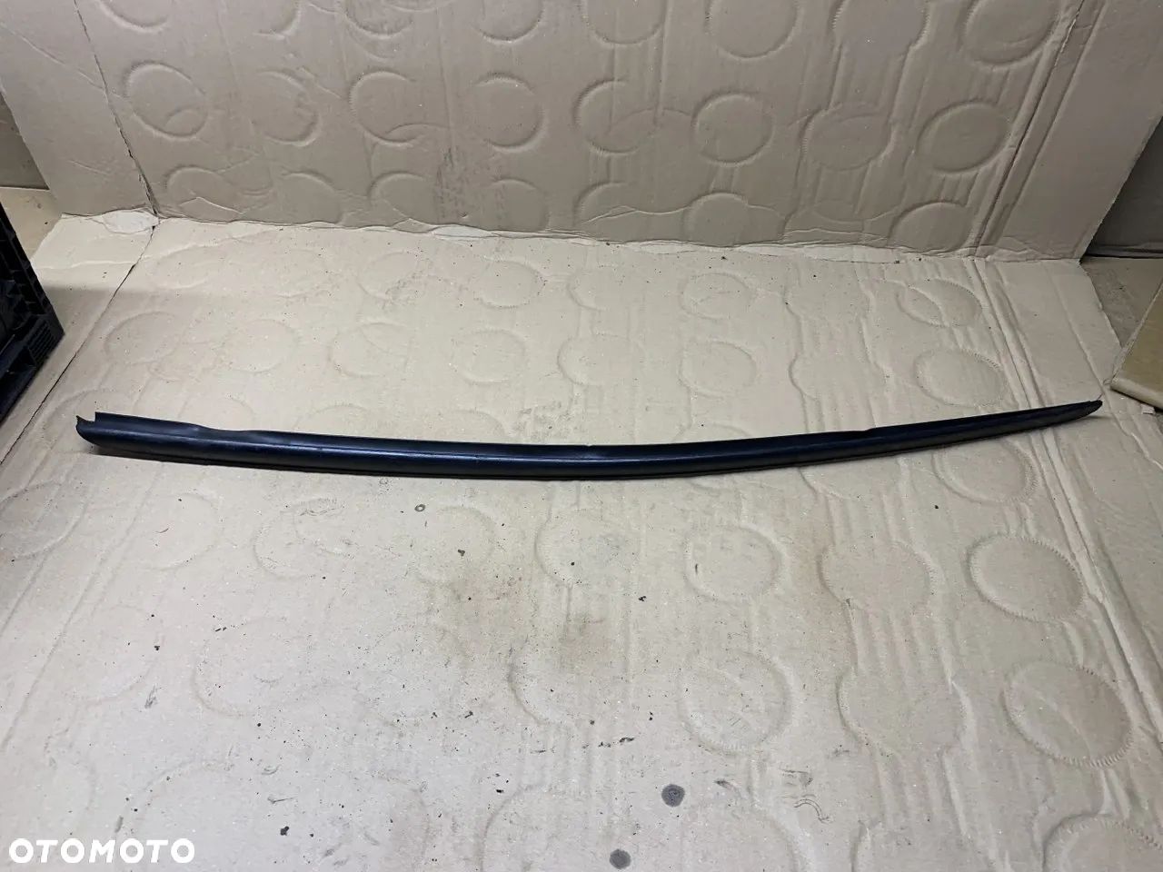 Listwa szyby czołowej lewy przód Audi A4 B8 8K0854327 - 1