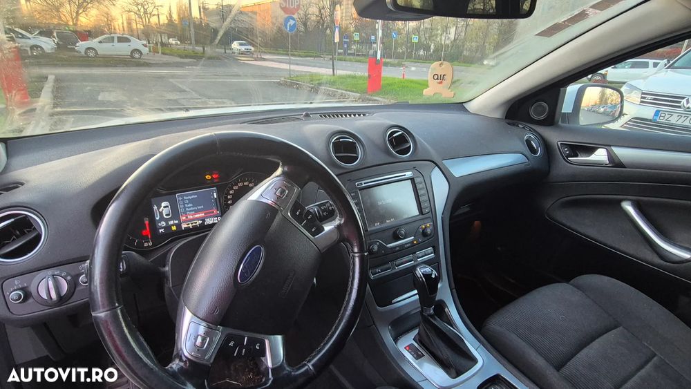 Ford Mondeo 2.0 TDCI Aut. Business Edition - 8