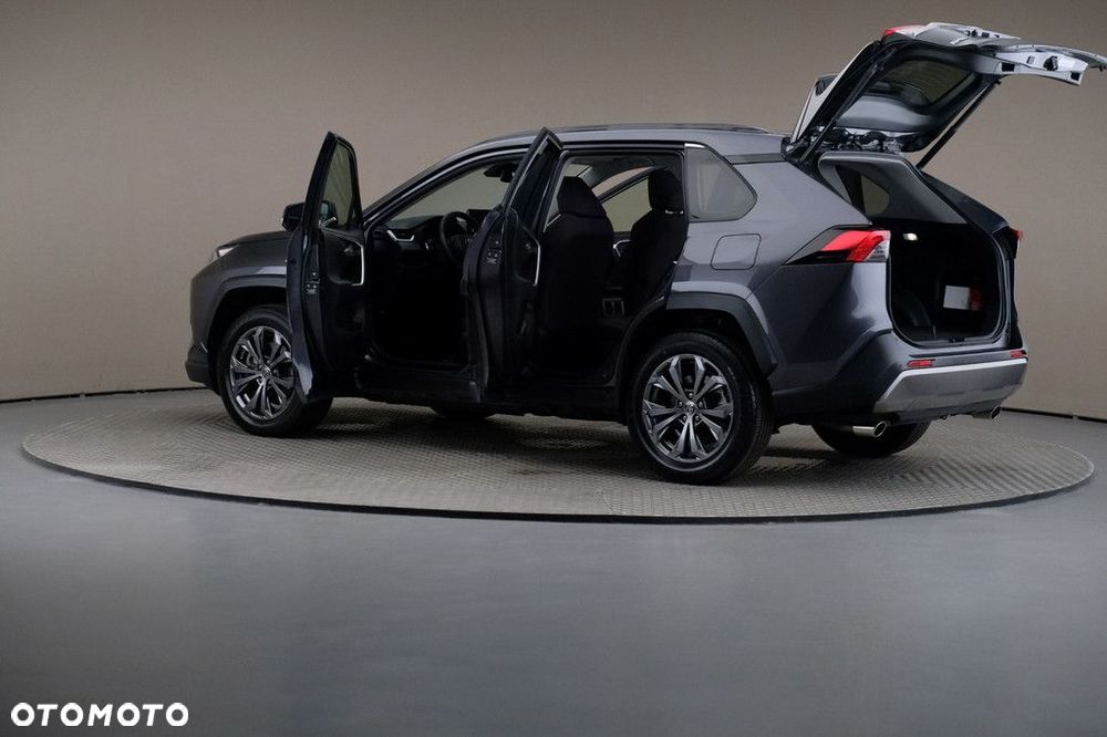 Toyota RAV4 - 7