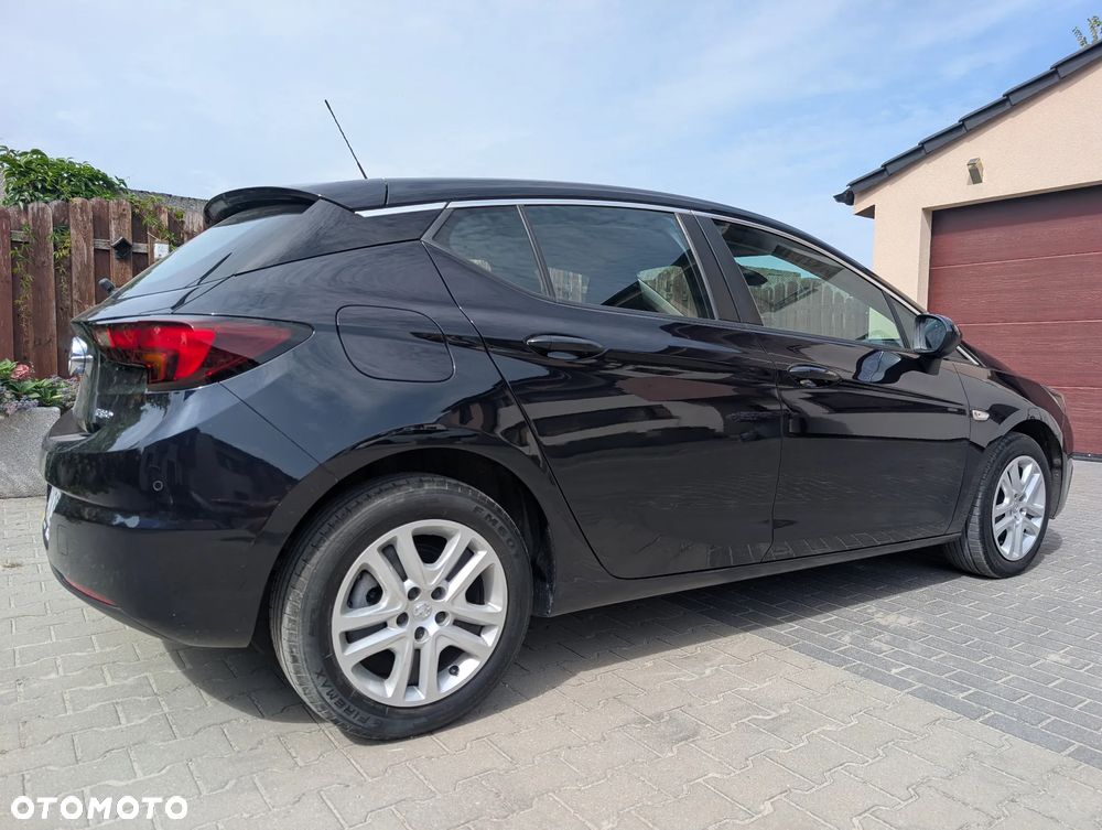 Opel Astra 1.4 T Dynamic - 12