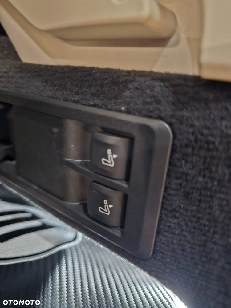 BMW Seria 3 320d Advantage sport - 23