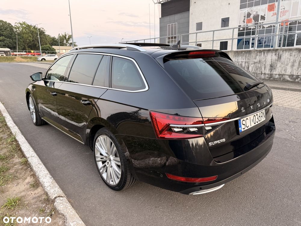Skoda Superb 2.0 TDI SCR 4x4 L&K DSG - 9