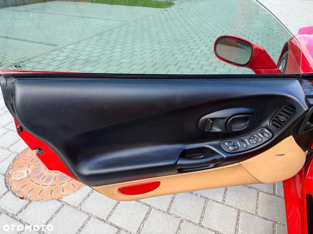 Chevrolet Corvette Convertible 5.7 - 19