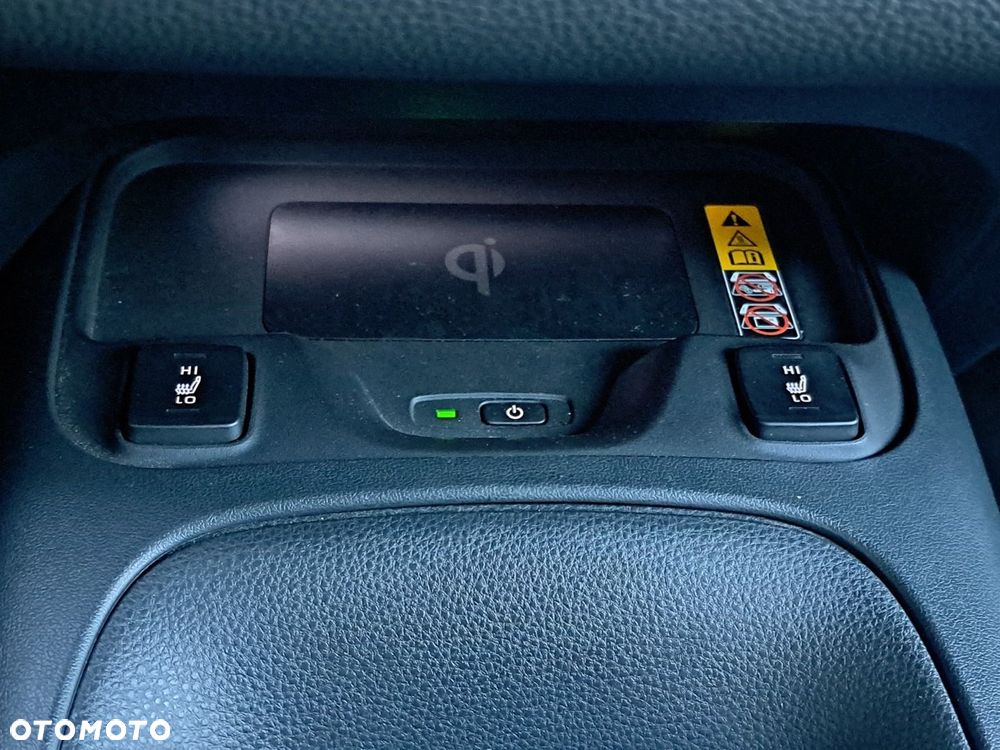 Toyota Corolla 1.8 Hybrid Style - 16