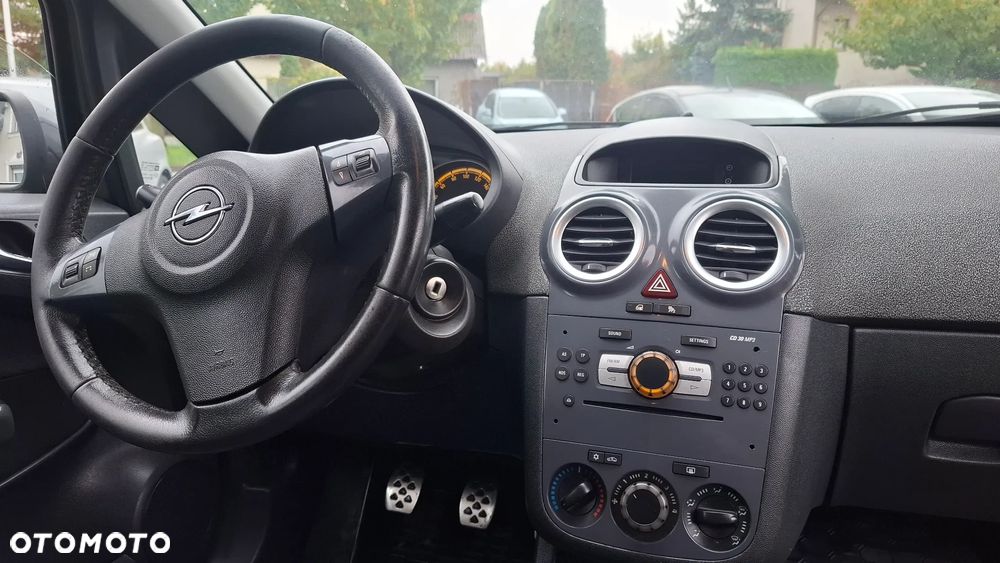Opel Corsa - 24