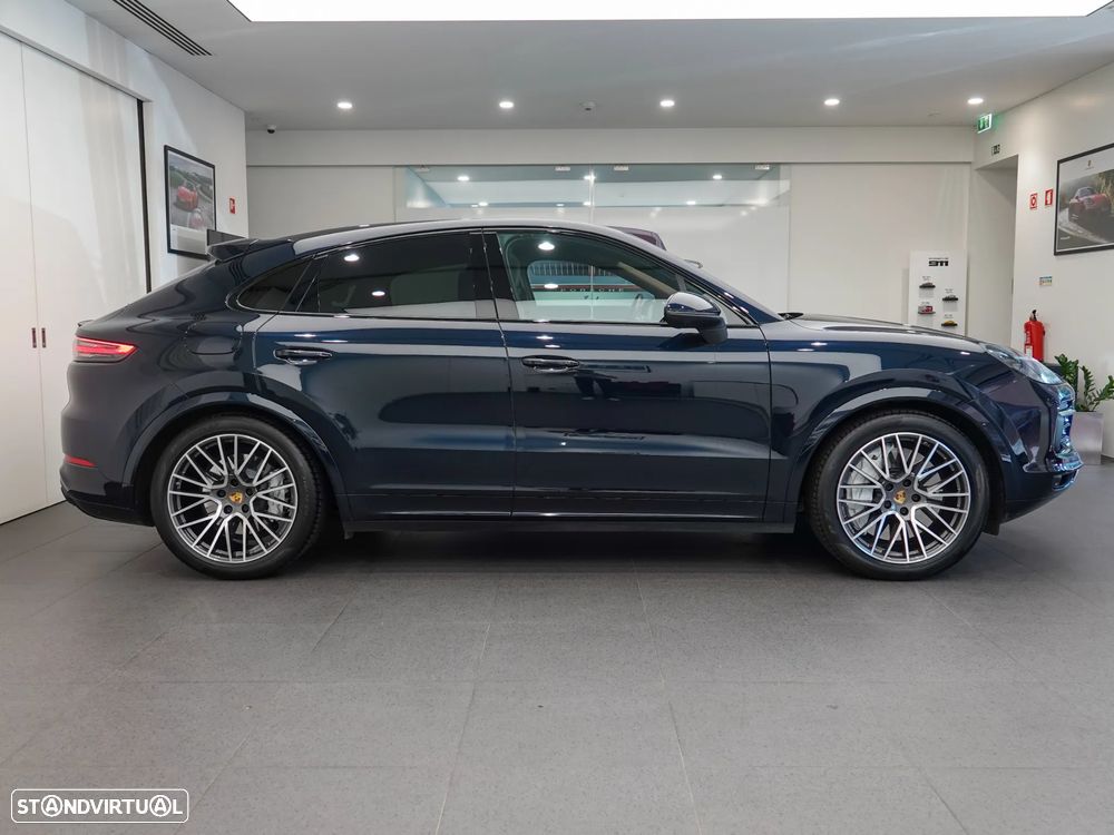 Porsche Cayenne Coupé E-Hybrid - 9