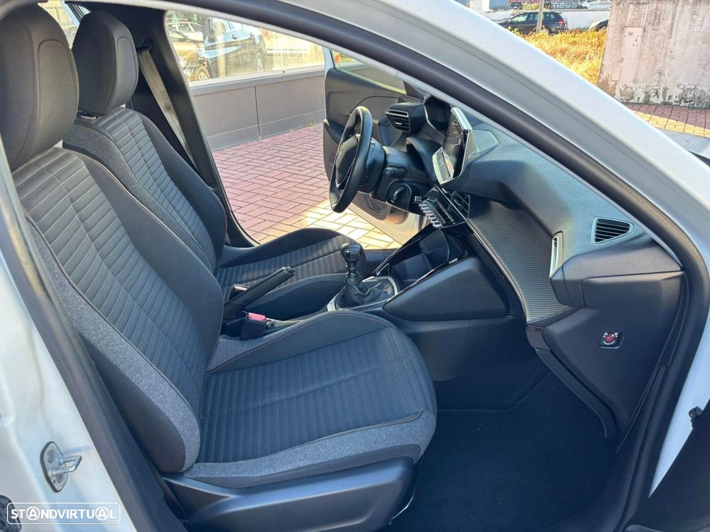 Peugeot 208 1.2 PureTech Active Pack - 13