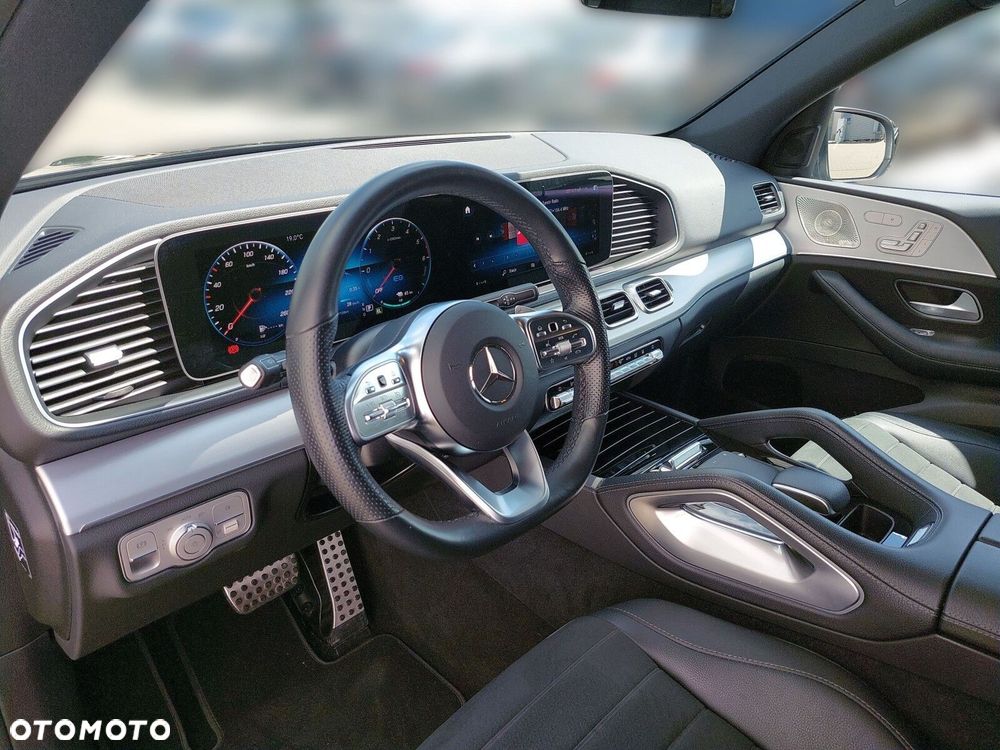 Mercedes-Benz GLE - 10
