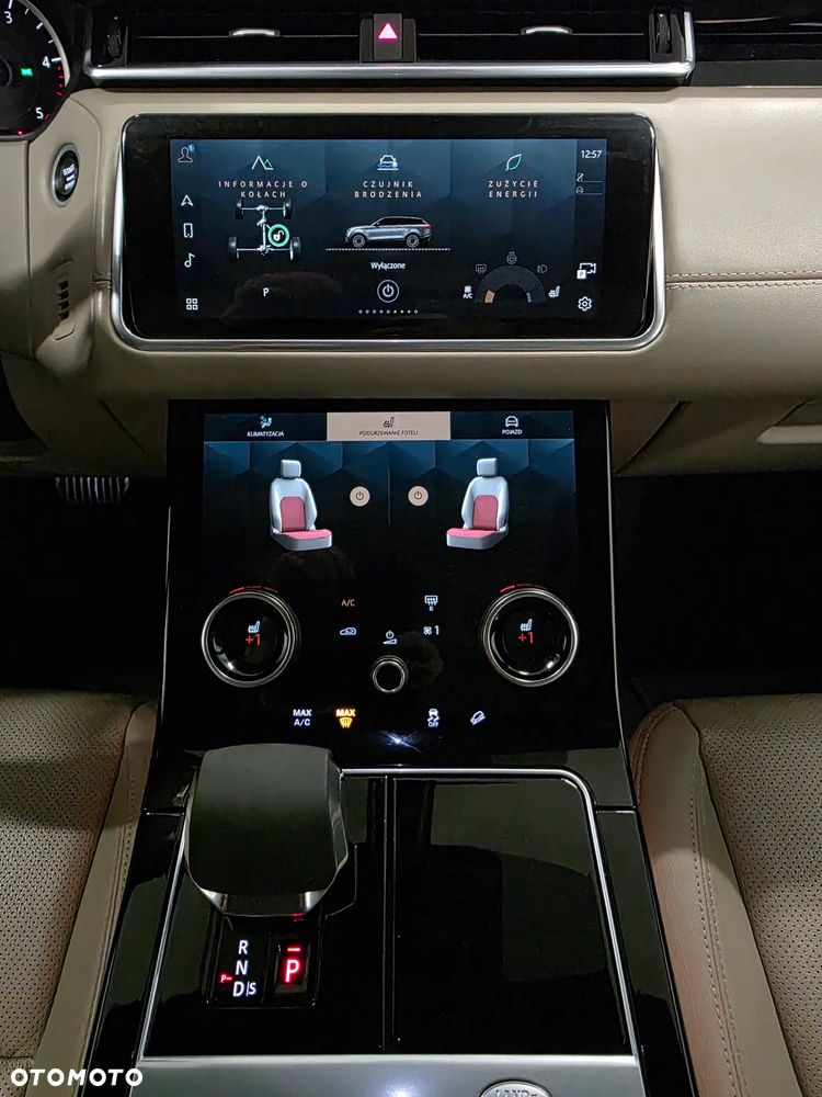 Land Rover Range Rover Velar D200 S - 11