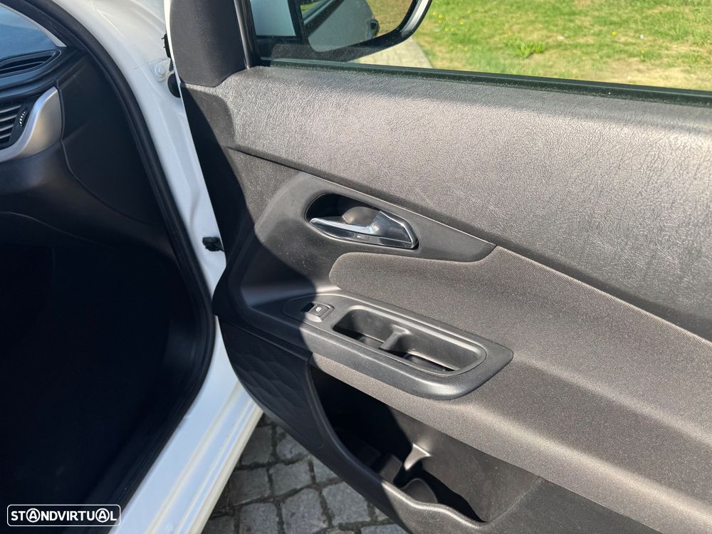 Fiat Tipo Station Wagon 1.3 M-Jet Street - 14