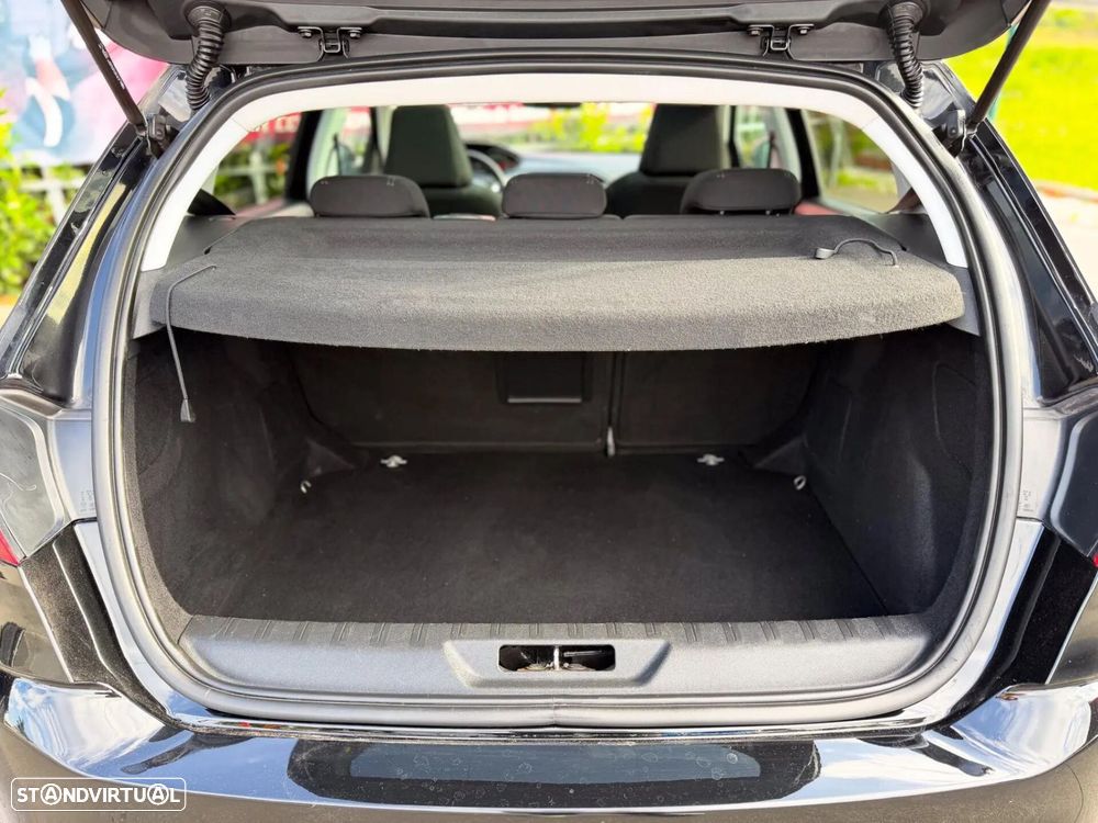 Peugeot 308 1.6 BlueHDi Active J17 - 12