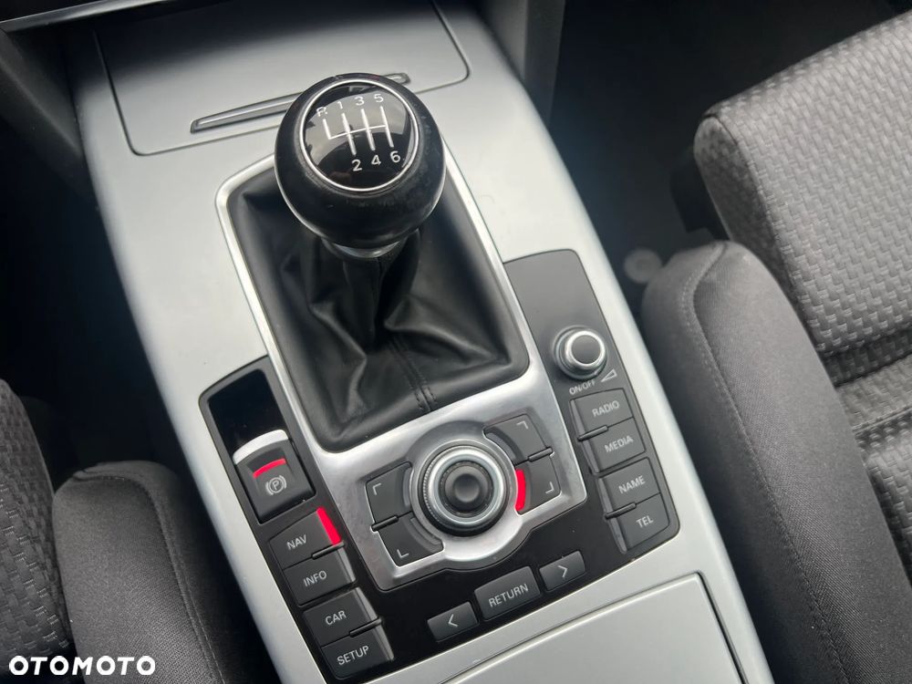 Audi A6 Avant - 27