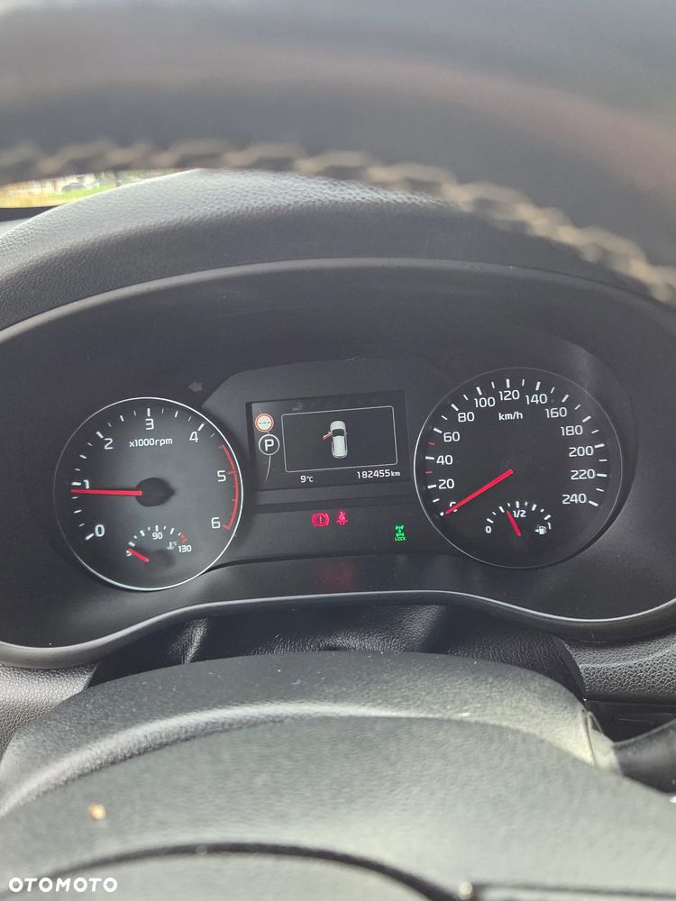 Kia Sportage 2,0 CRDI AWD GT Line - 24