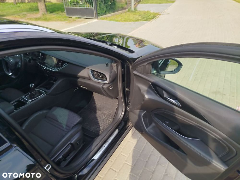 Opel Insignia - 14