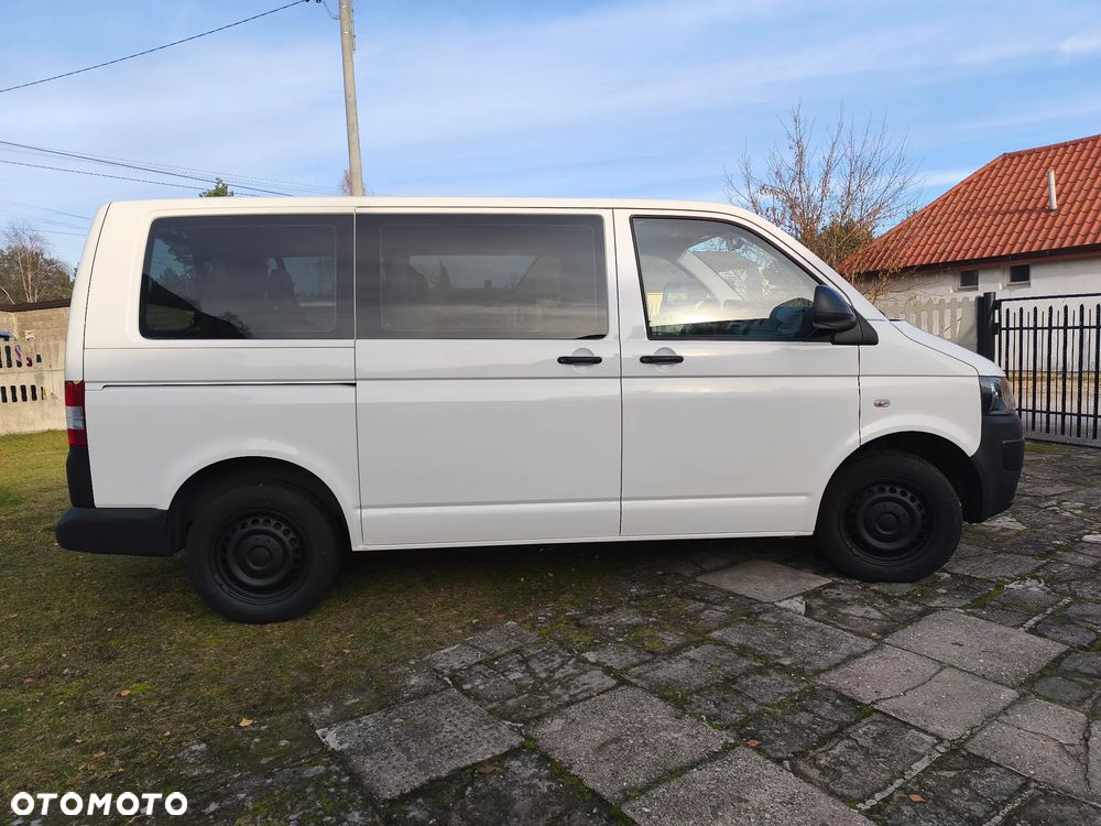 Volkswagen Transporter T5 TDI L1H1 - 2
