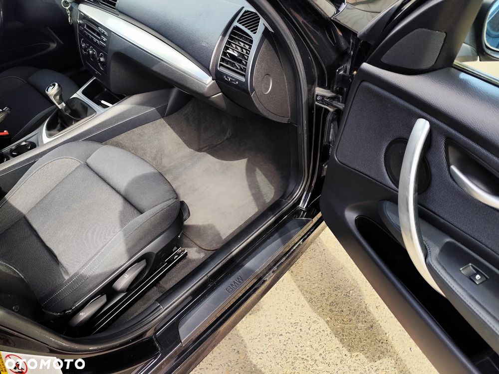 BMW Seria 1 - 13