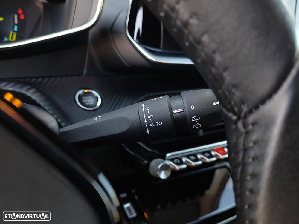 Peugeot e-208 50 kWh Allure - 20