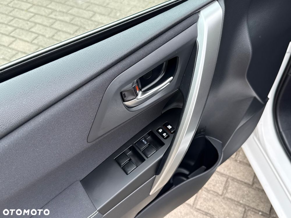 Toyota Auris - 26