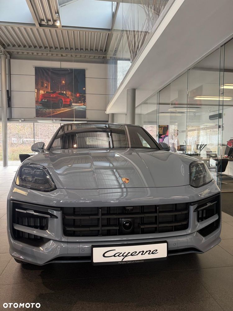 Porsche Cayenne Standard - 9