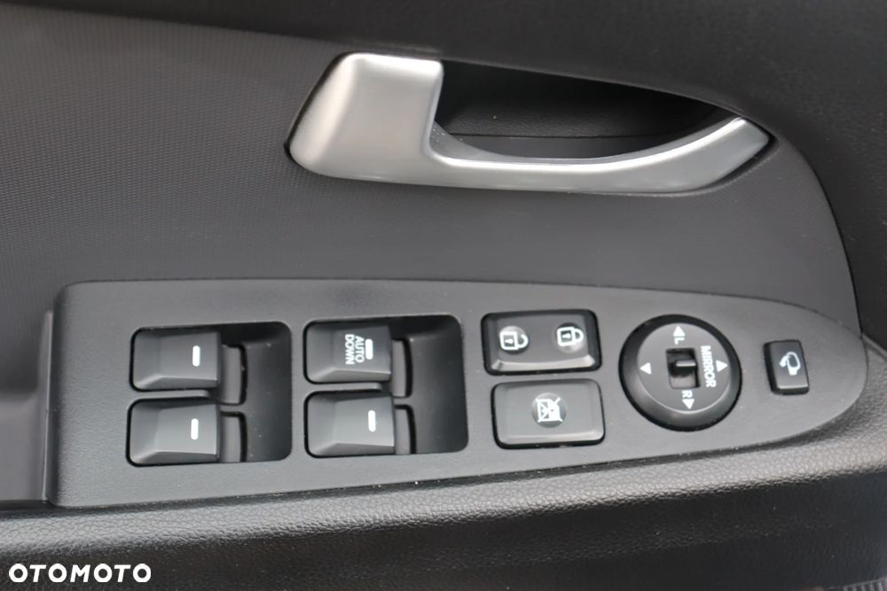 Kia Sportage 1.6 GDI Business Line L 2WD - 34