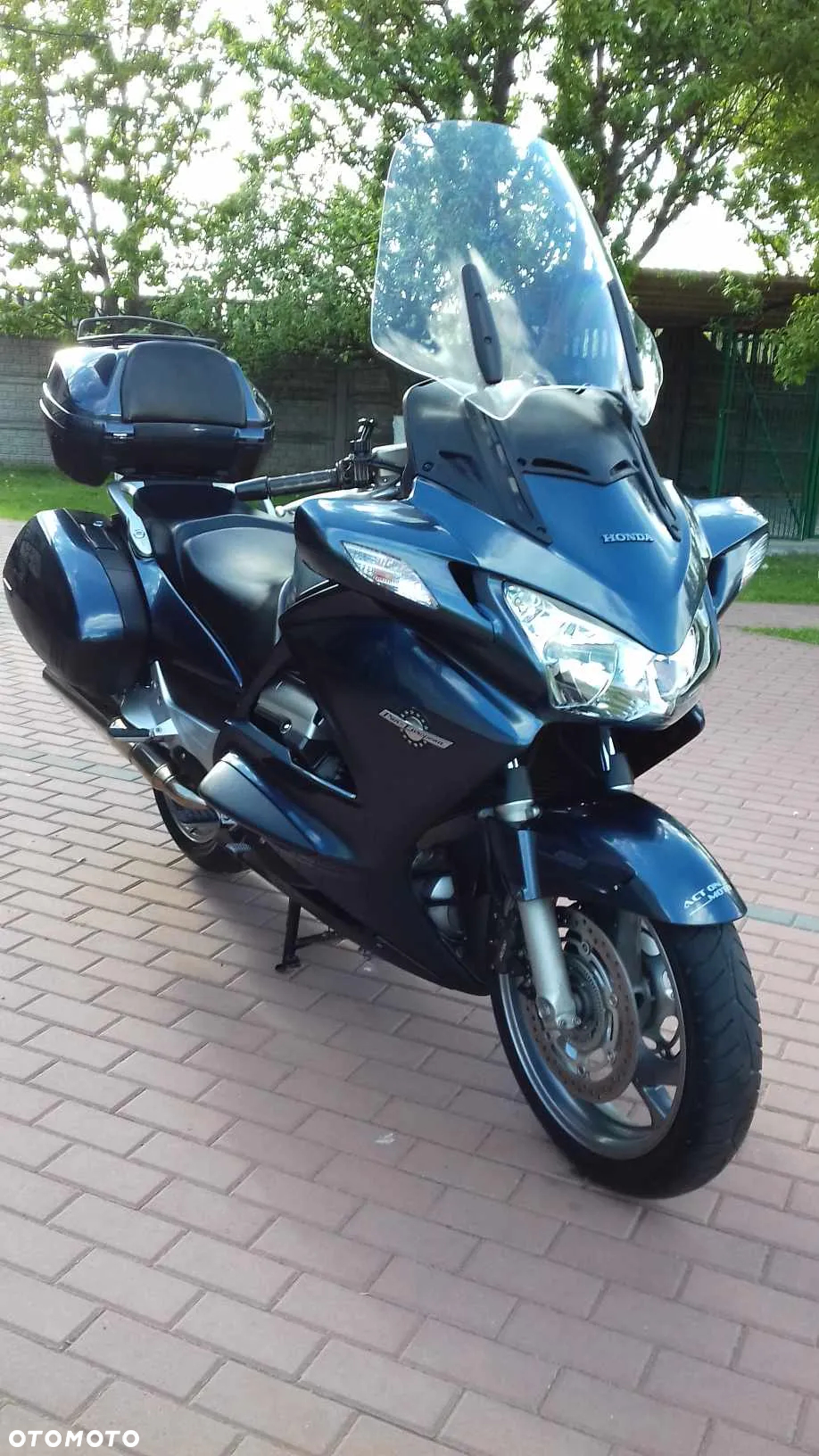Honda ST - 10