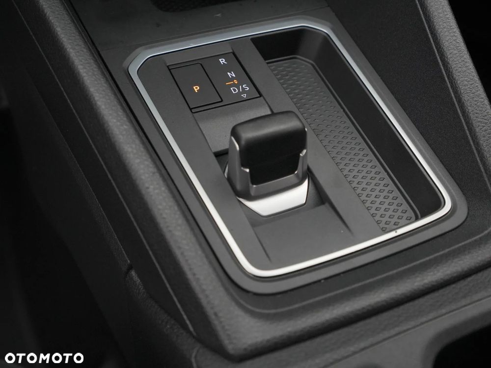 Ford Transit Connect Van 122 KM A7 Limited - 18