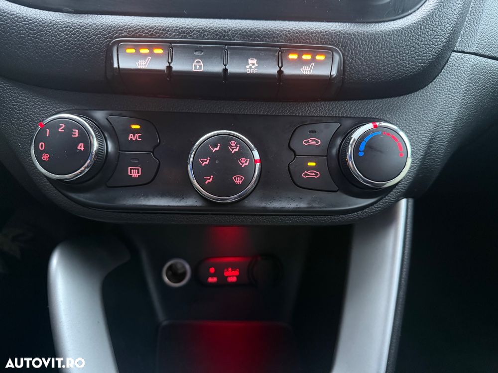 Kia Ceed 1.4 CRDi 90 SW Vision - 15