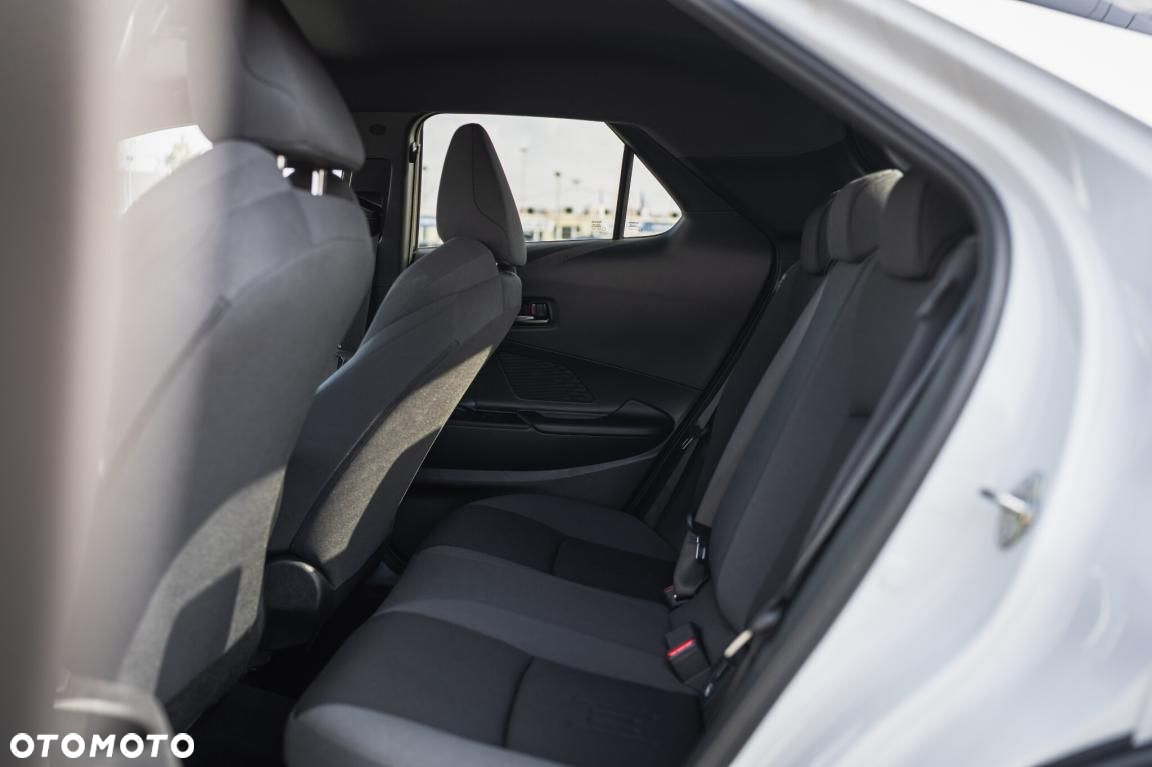 Toyota C-HR - 24