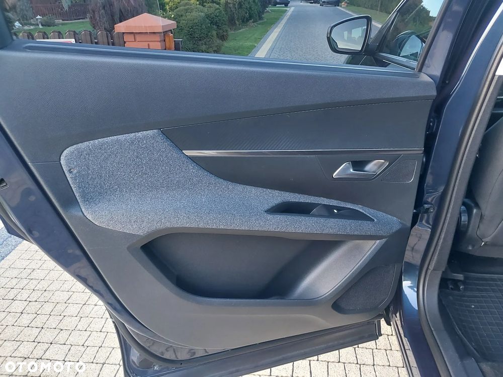 Peugeot 5008 - 18
