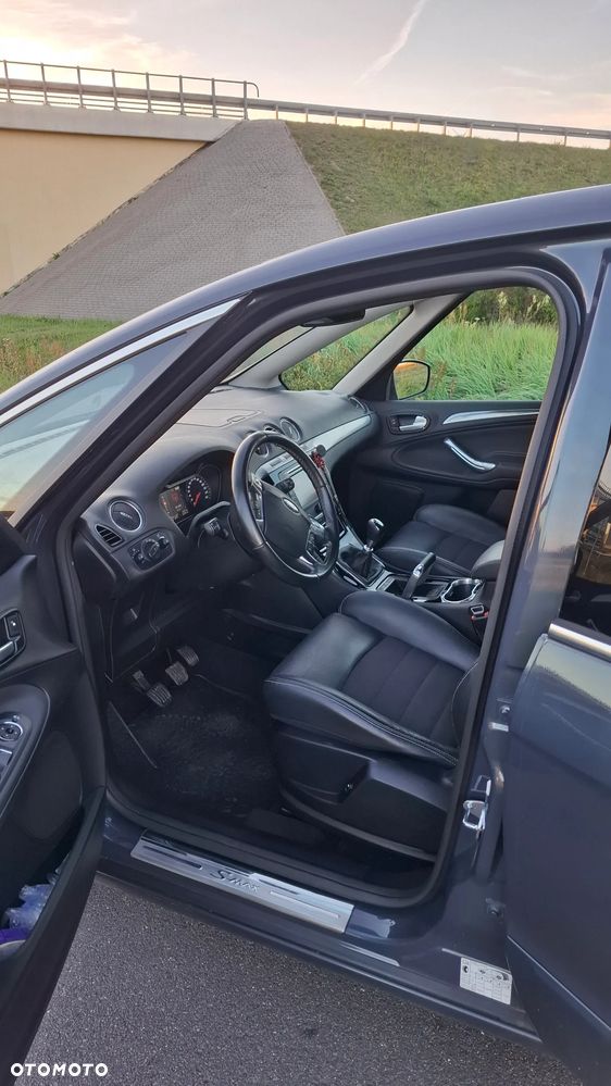 Ford S-Max 2.0 TDCi DPF Titanium X - 16