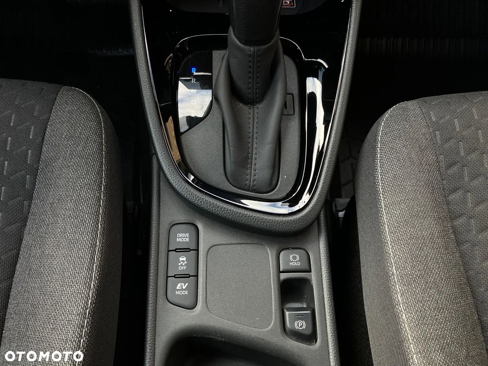 Toyota Yaris Cross Hybrid 1.5 Style - 33