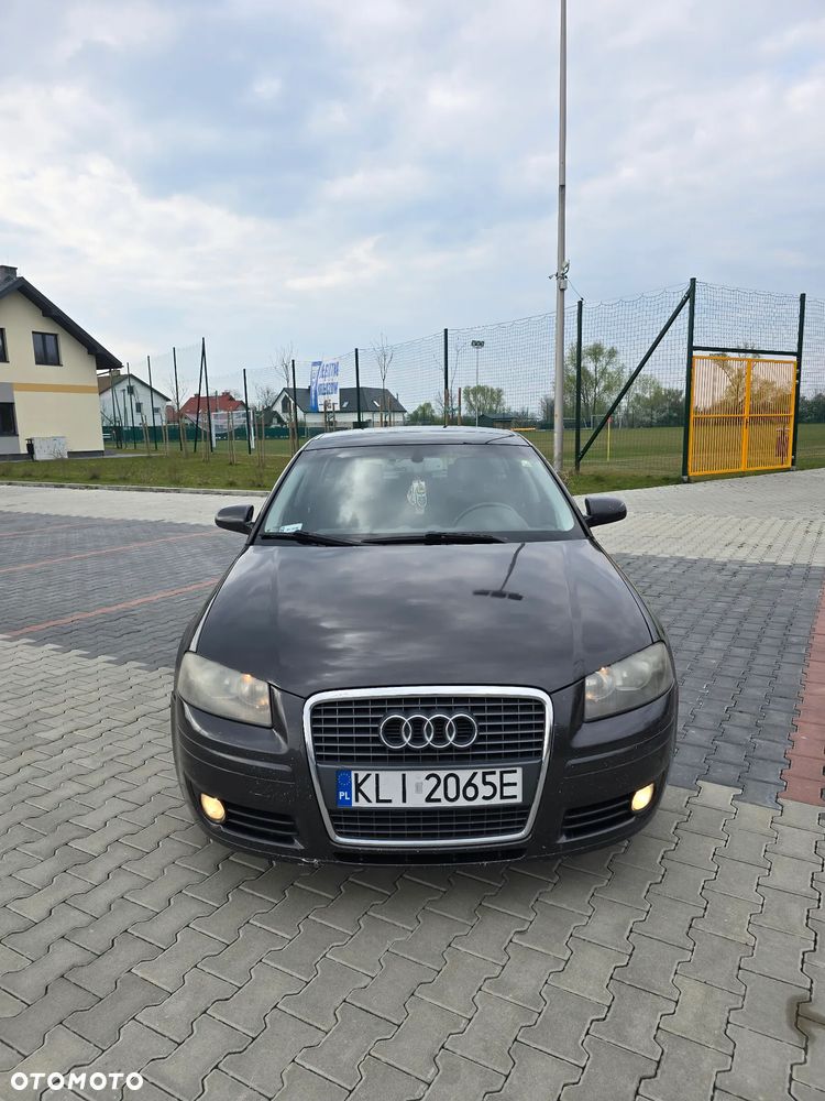 Audi A3 Sportback 2.0 TDI DPF Ambiente - 9