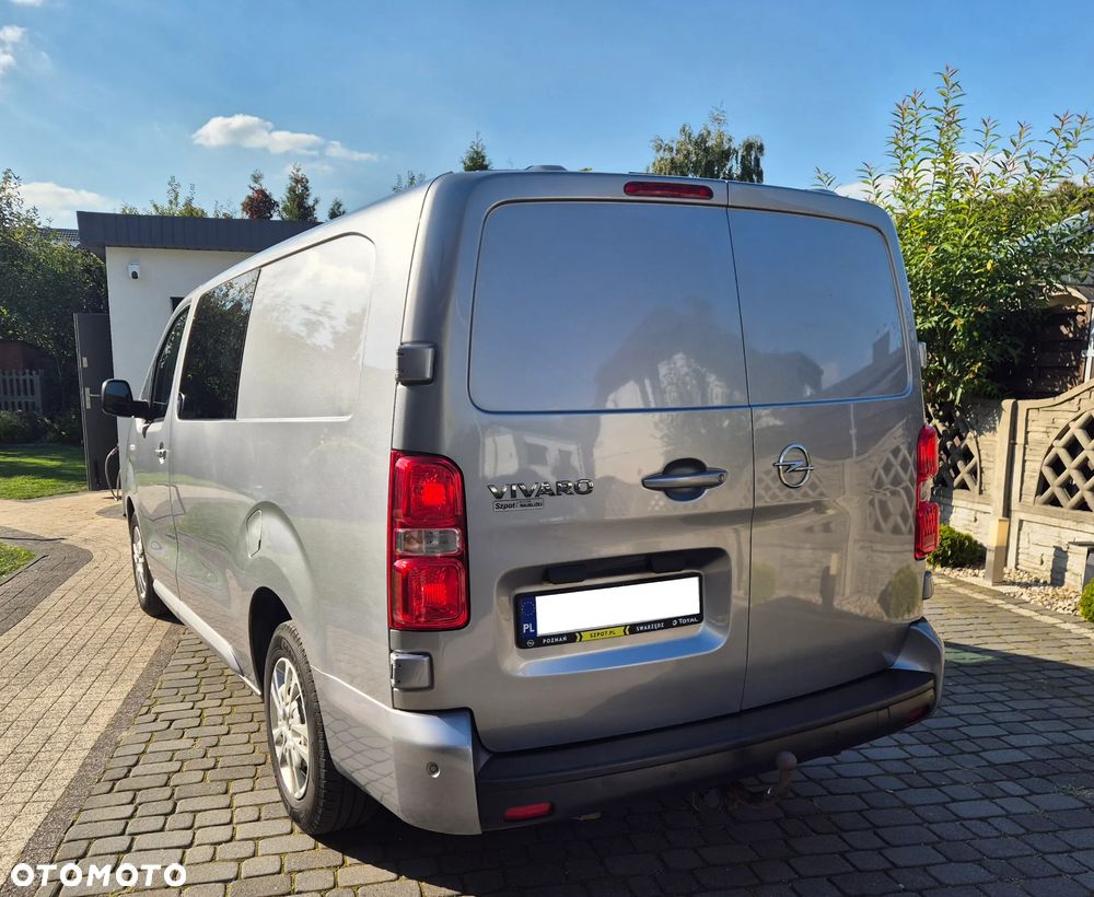 Opel VIVARO 6 OSOBOWY 2.0 LONG SALON PL BEZWYPADKOWY KLIMATYZACJA SERWIS ASO PO SERWISIE FV23% BRYGADOWY BRYGADÓWKA DOKA TRAFIC - 16