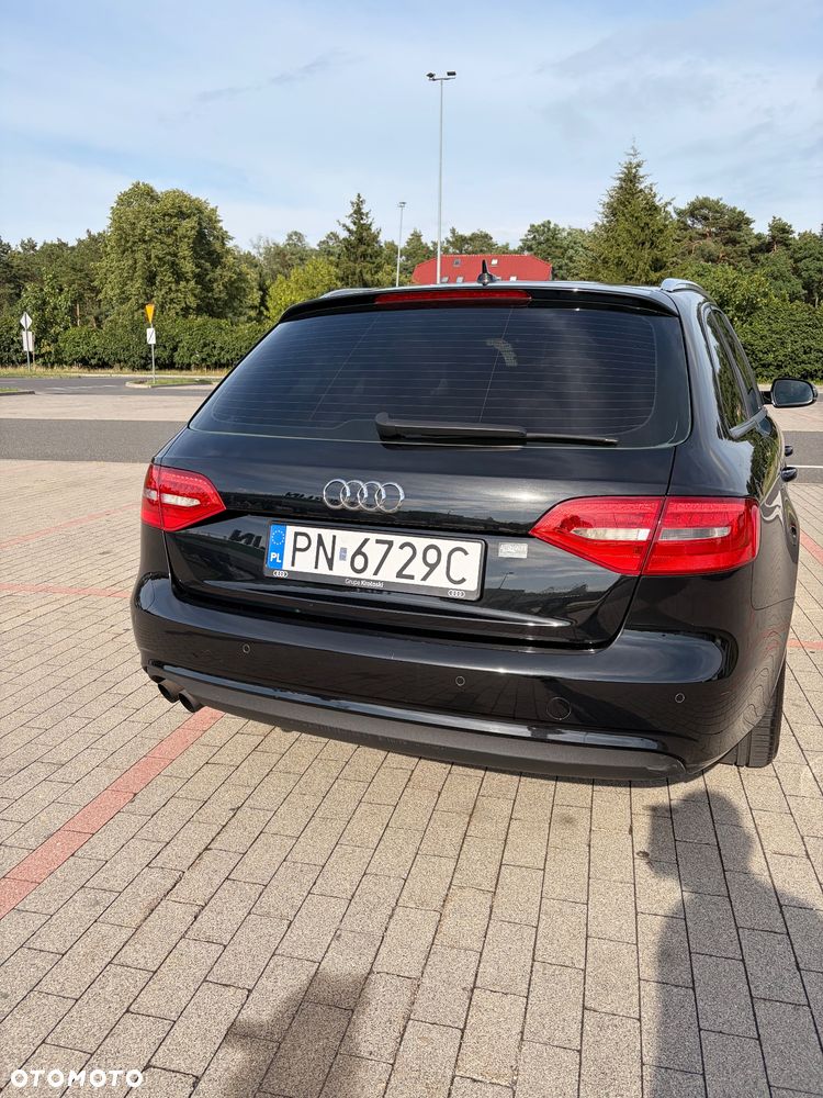 Audi A4 Avant 2.0 TDI DPF S line Sportpaket - 8