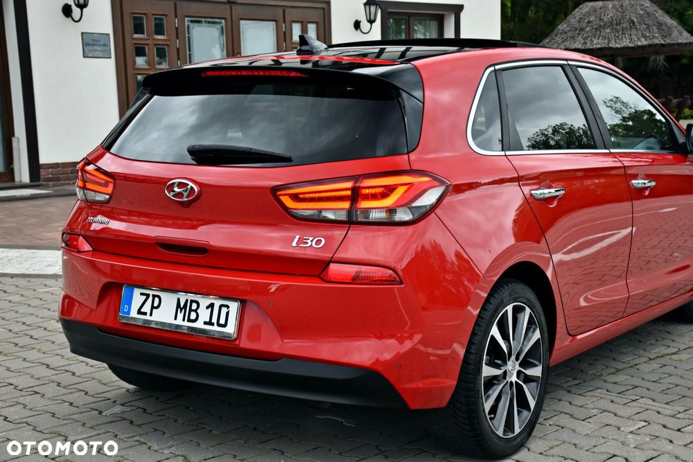 Hyundai i30 1.0 T-GDI Connect & Go - 24