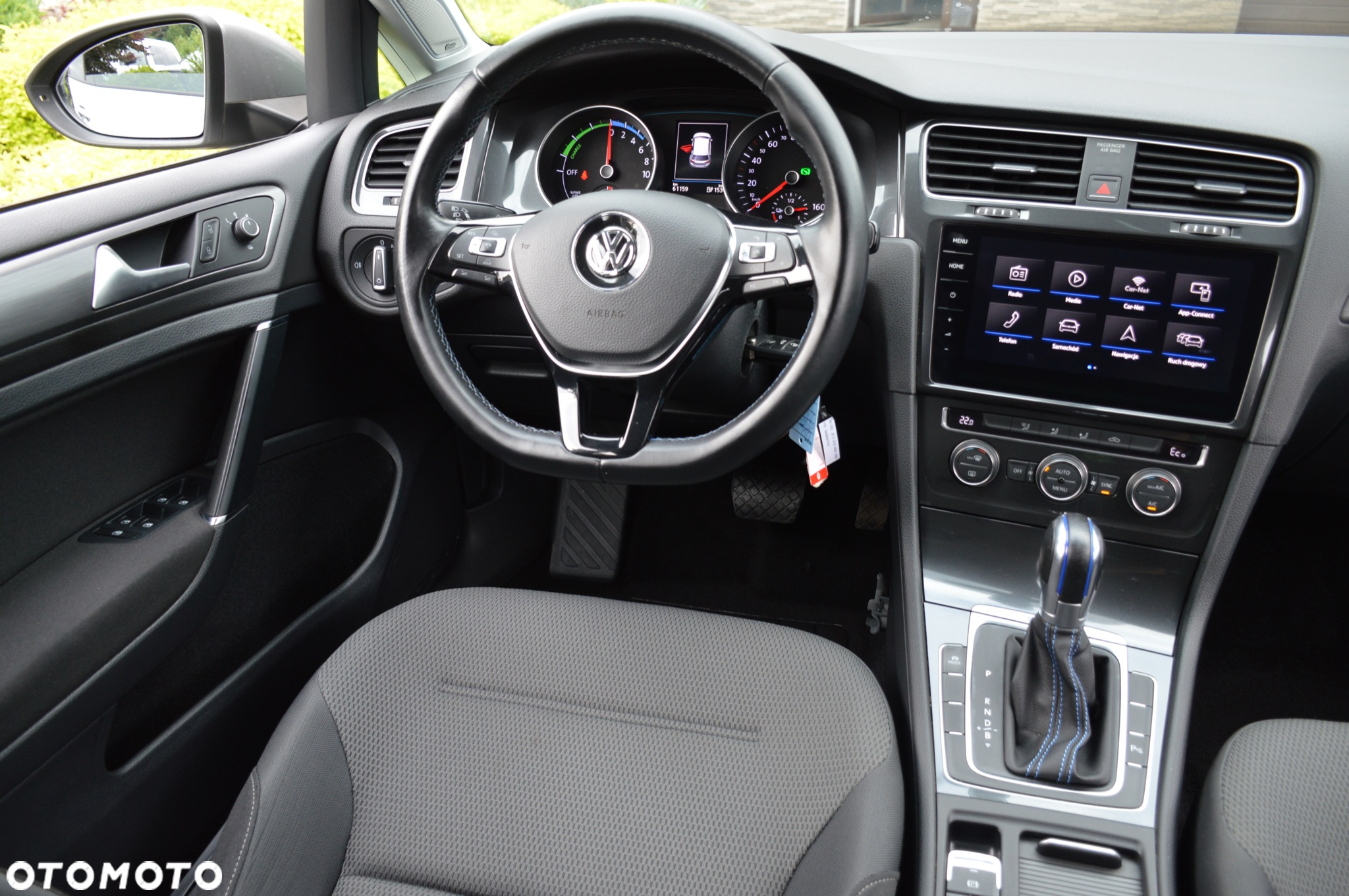 Volkswagen Golf e-Golf - 21
