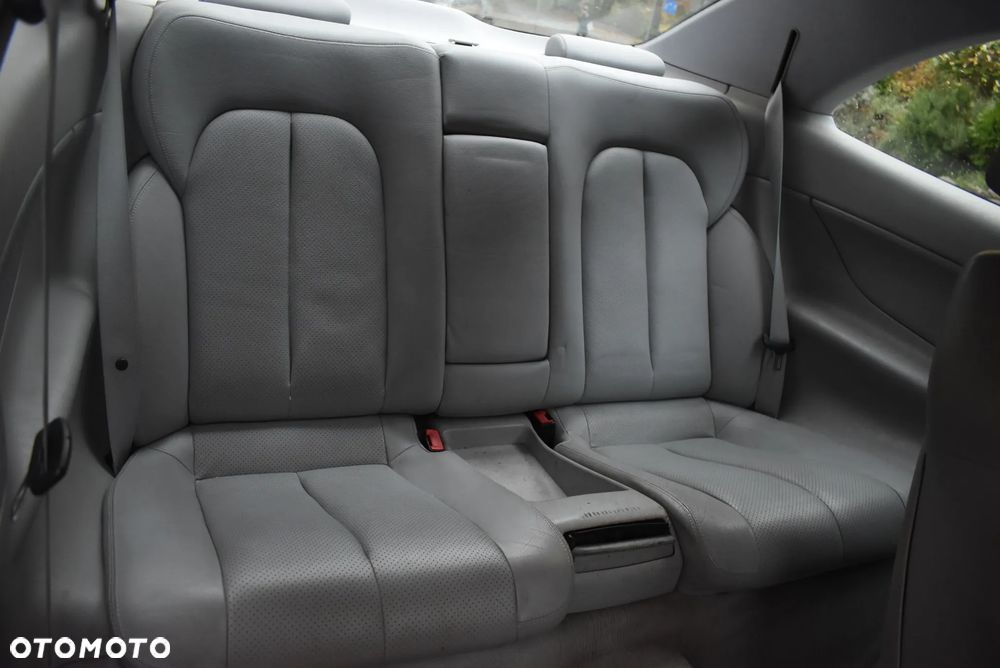 Mercedes-Benz CLK - 26