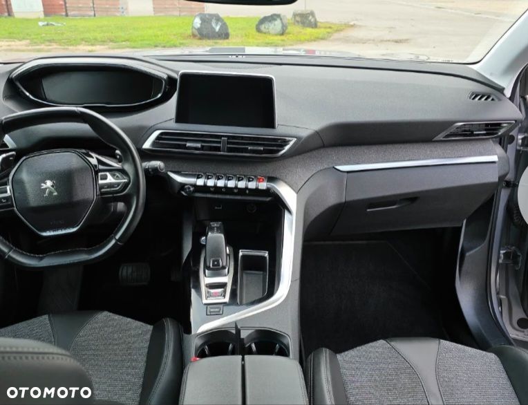 Peugeot 5008 PureTech 130 EAT8 Stop & Start Active Business-Paket - 7